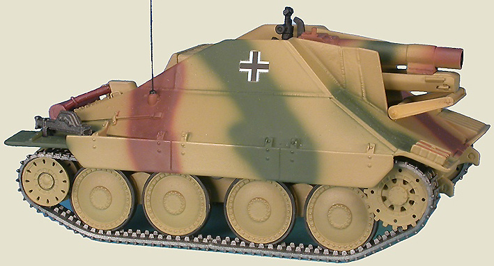 15 cm schweres Infanteriegeschütz 33/2(Sf) auf Jagdpanzer 38(t) Hetzer, Germany Campaign, March, 1945, 1:48, Gasoline 