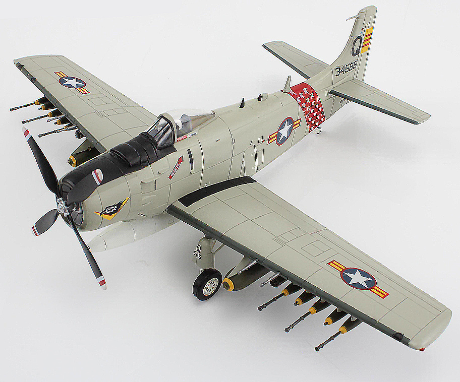 A-1H Skyraider, VNAF 1st FS, #134585, Vietnam, 1963, 1:72, Hobby Master 