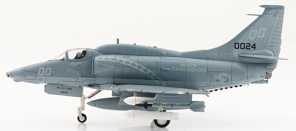 A-4M Skyhawk, USMC VMA-131 Diamondbacks, QG00, NASJRB Willow Grove, PA, 1993, 1:72, Hobby Master 