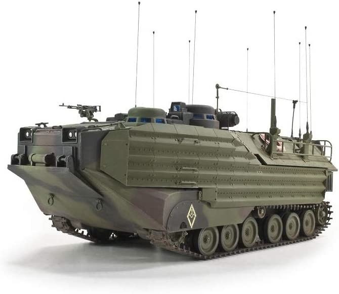 AAVC-7C1 Assault Amphibian Vehicle Command, 1:35, AFV Club 