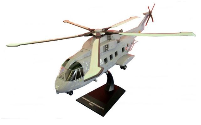 Agusta Westland AW-101 Merlin TTI helicopter, Italy, 1:72, Planet DeAgostini 