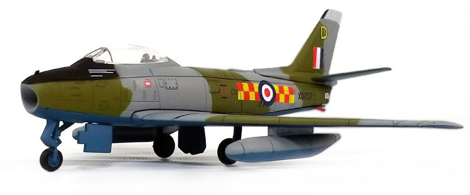 CANADAIR SABRE F4 No. 92 'EAST INDIA' SQUADRON RAF LINTON-ON-OUSE 1955, 1:100, Editions Atlas 