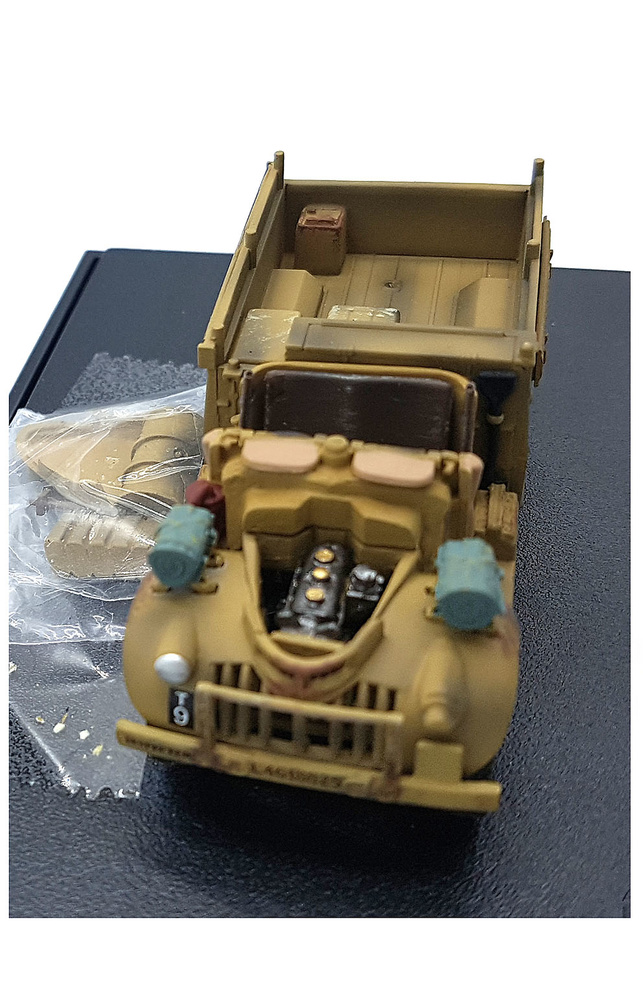 Chevrolet WB 30 cwt 4x2 truck, Long Range Desert Group (LRDG), British Army, North Africa, 1942, 1:72, PMA 