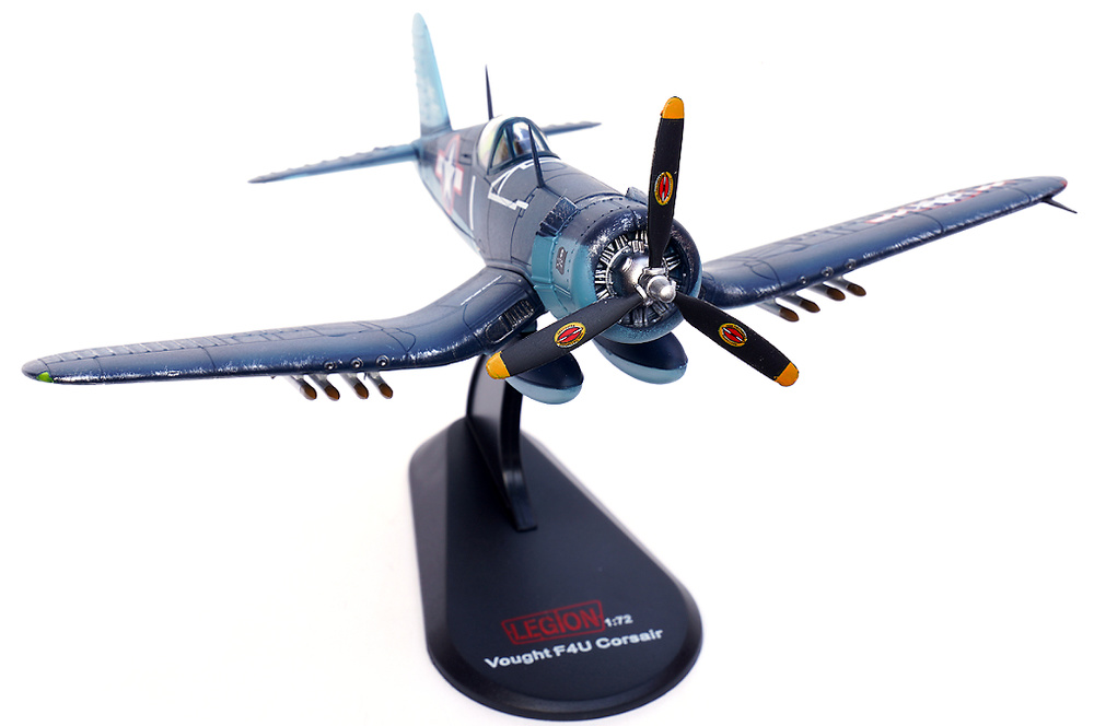 F4U Corsair, USN VF-17 Jolly Rogers, Big Hog, Tommy Blackburn, Solomon Islands, 1943, 1:72, Legion 