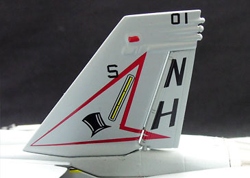 FA-18 Super Hornet VFA-14 Tophatters, 1:72, Witty Wings 