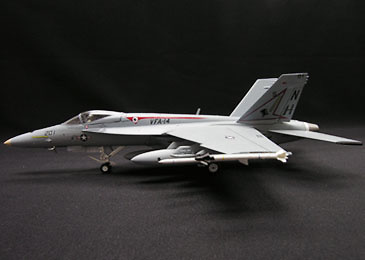 FA-18 Super Hornet VFA-14 Tophatters, 1:72, Witty Wings 