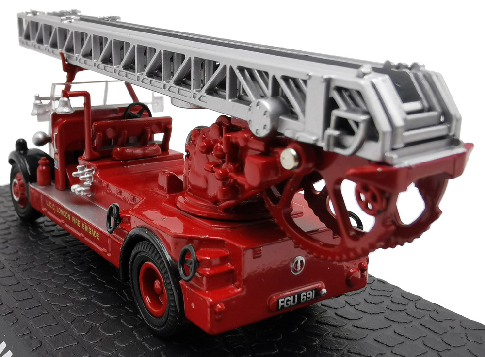 Fire truck Leyland TLM, 1:72, Atlas Editions 