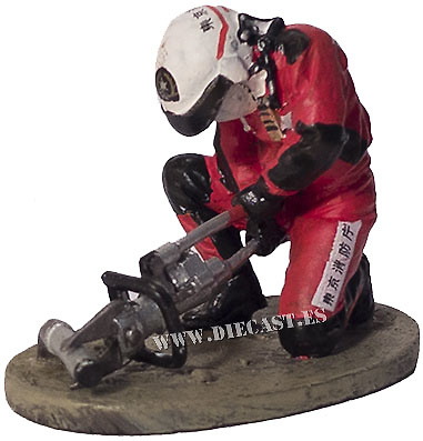 Firefighter with shear, Tokyo, 2004, 1:30, Del Prado 