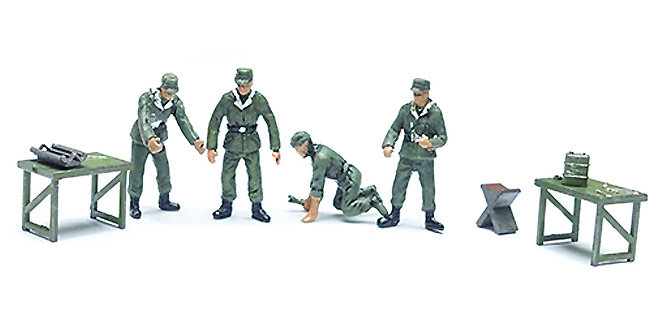 Four German mechanics with accessories, WWII, Set B, 1:72, PMA 