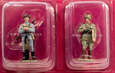 French Gunner + German Gunner Officer, 1918, 1:32, Hachette 