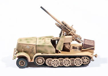 German Sd.kfz.8 DB9, Flak 18, 88 m.m., 1:72, PMA 