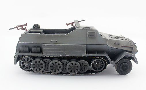 Half-track Sd.Kfz.8 DB10 Gepanzerte 12T, 1:72, PMA 