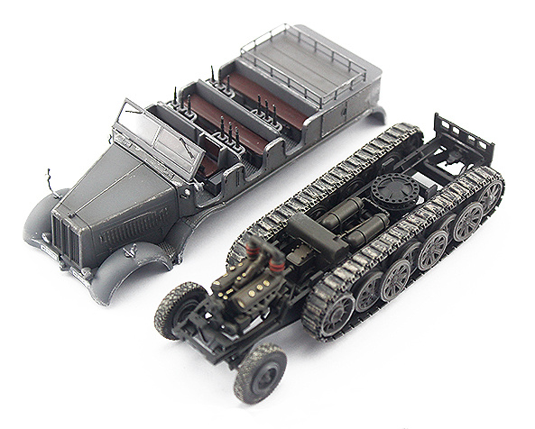 Halftruck Sd.Kfz.8 Schwerer Zugkraftwagen 12T, 1:72, PMA 