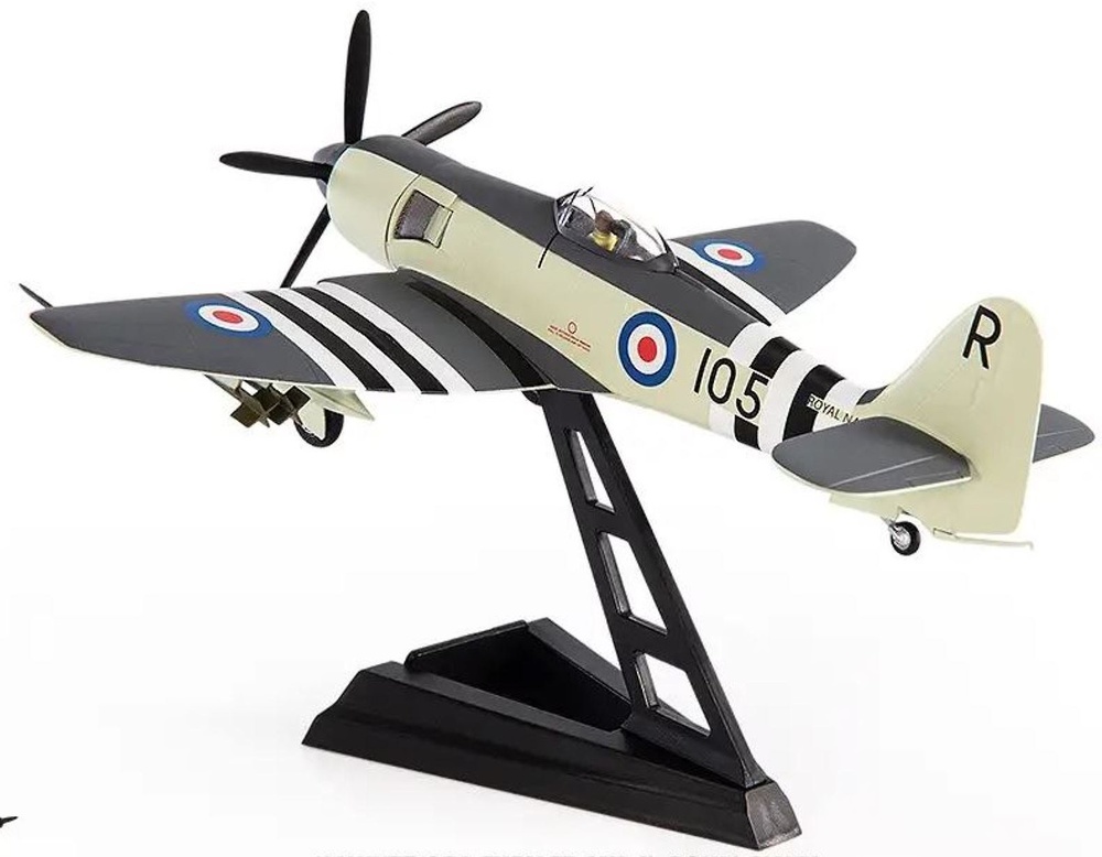 Hawker Sea Fury FB.Mk 11, 804th Sqn. FAA, HMS Glory, Korean War, 1951, 1:72, JC Wings 