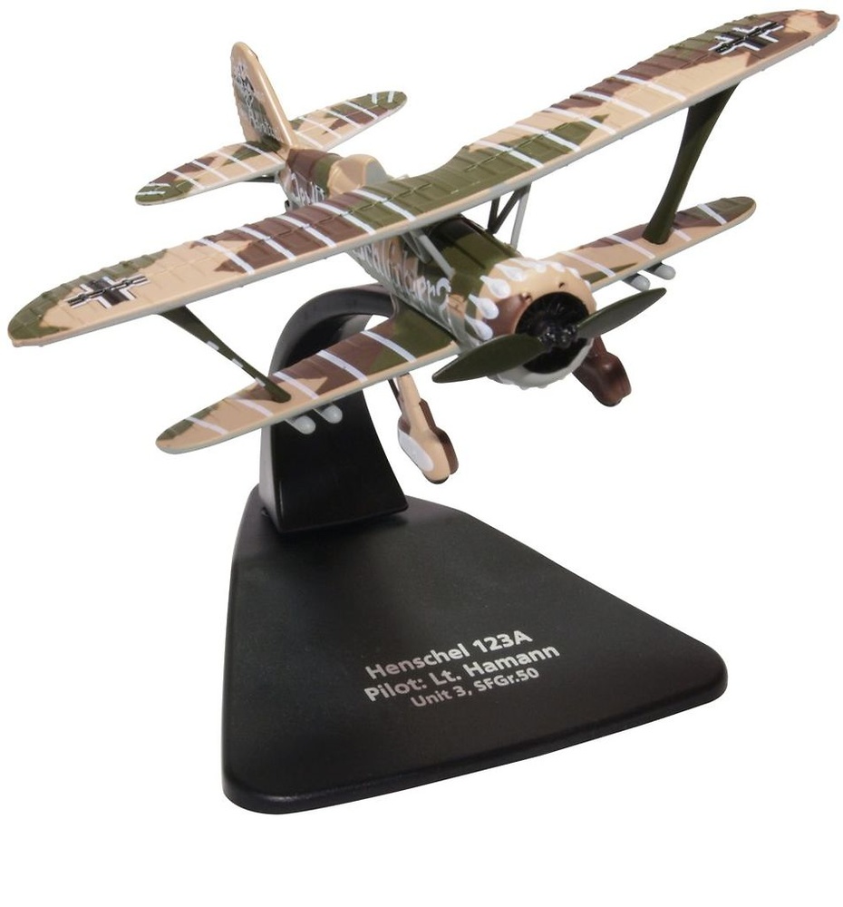 Henschel HS 123A, Unit 3 / SFGR 50, pilot Lt. Hamann, 1:72, Oxford 