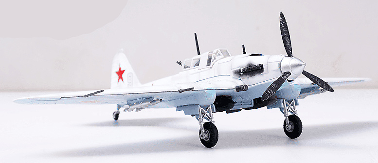 Il-2 Sturmovik,Soviet Air Force, M. Gareyev, USSR, Battle of Stalingrad, 1942, 1:72, Legion 