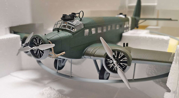 JU-52-3M, G6E MS (Minesweeper) Mausi, Luftwaffe, Minensuch-Gruppe, France, 1943. 1:48, Franklin Mint 