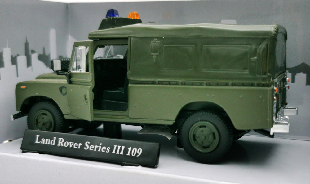 Land Rover Series III 109, 1:43, Cararama 