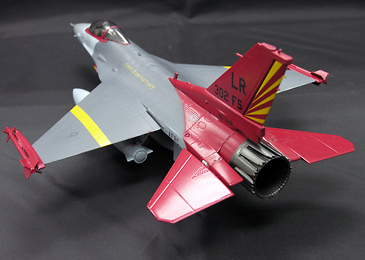 Lockheed Martin F-16 Fighting Falcon, USAF, 302nd FS, Tuskegee Airmen, 1:72, Witty Wings 