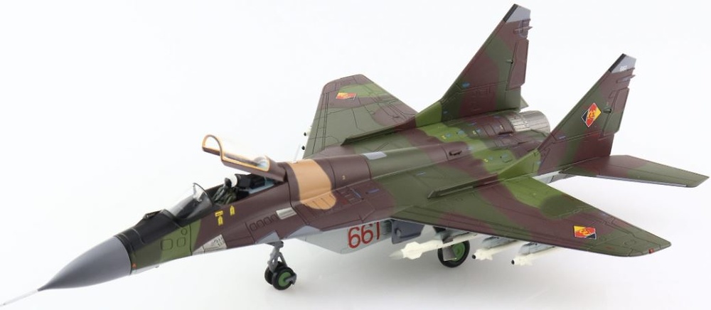 MIG-29A Fulcrum Red 661, East German Air Force (LSK-NVA), 1990, 1:72, Hobby Master 