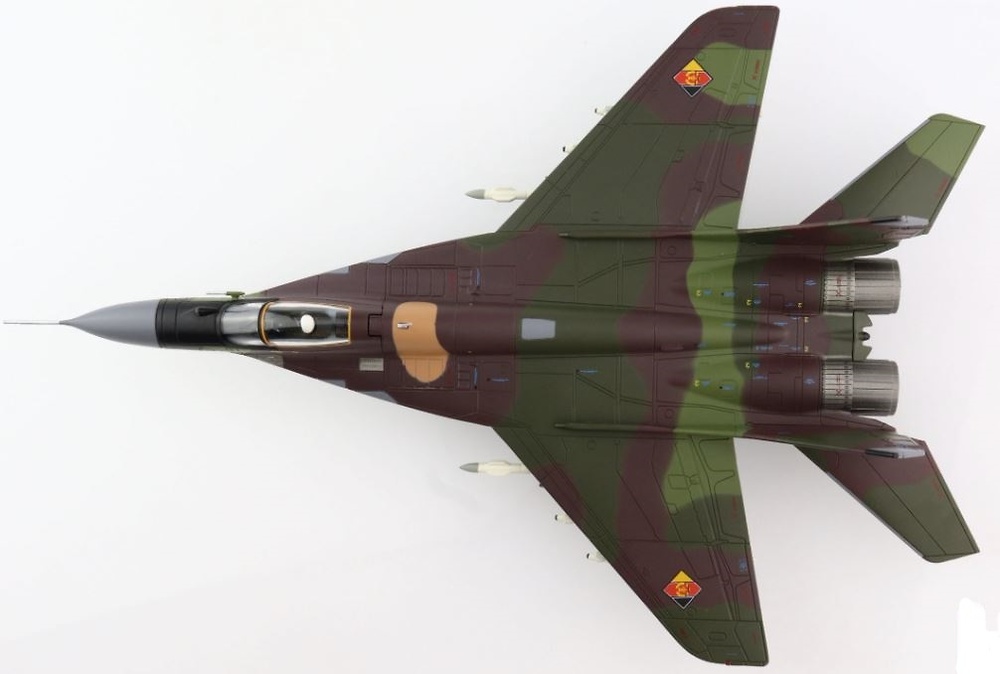 MIG-29A Fulcrum Red 661, East German Air Force (LSK-NVA), 1990, 1:72, Hobby Master 