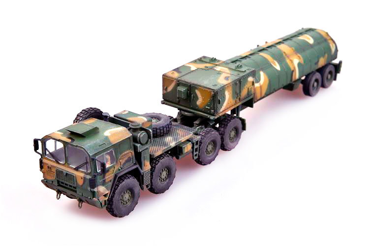 Man M1014 truck with Tractor & BGM-109G Gryphon with Cruise Missile, NATO, 1991, 1:72, Modelcollect 