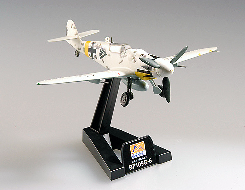 Messerschmitt BF-109G-6, I./JG53, Hungary, 1945, 1:72, Easy Model 