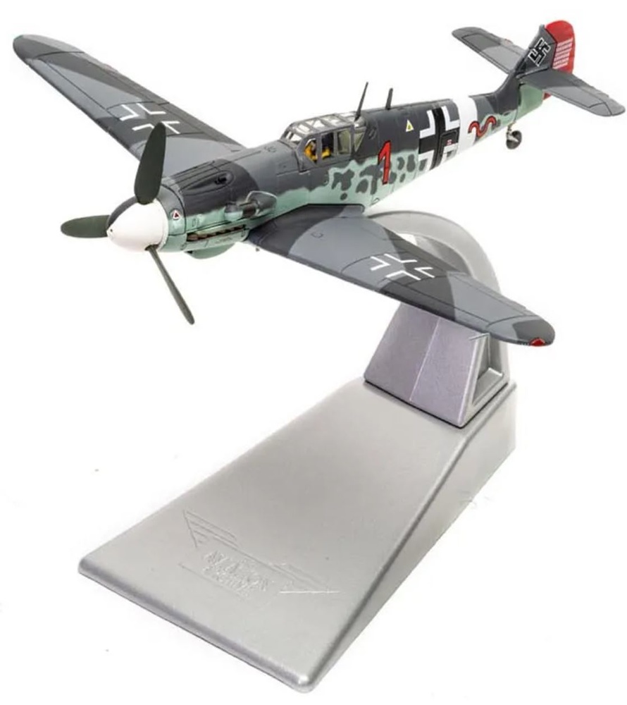 Messerschmitt Bf 109G-2 (Trop) 'Red 1', Hpt. Werner Schroer, 1:72, Corgi 