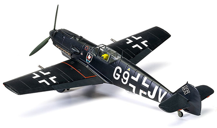 Messerschmitt Bf109 E-4, Nachtjagdgeschwader 1, Germany, 1940, 1:72, Corgi 