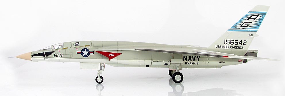 RA-5C Vigilante 156642, USS Independence, 1970s, 1:72, Hobby Master 