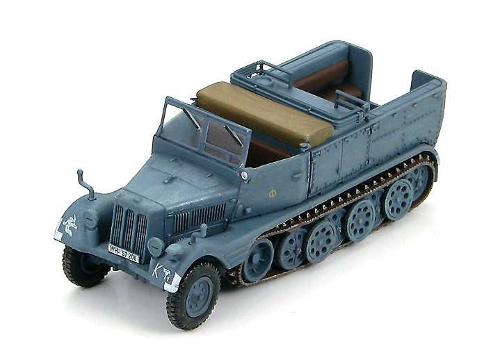 Sd. Kfz. 11 German 3 ton, 11th Panzer Div., Eastern Front 1941, 1:72, Hobby Master 