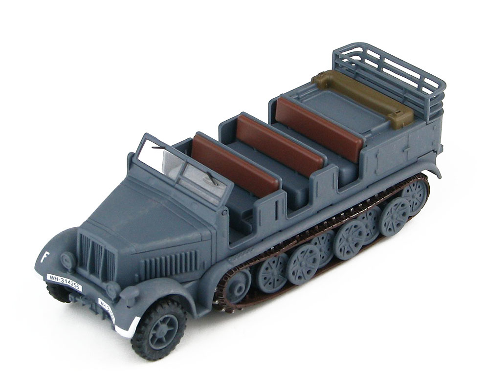 Sd.Kfz. 7 German 8 Ton Half Track, 10th Infantry Division, 1942, 1:72, Hobby Master 