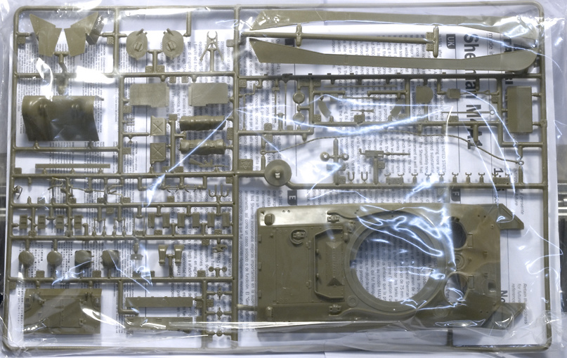 Sherman M4A1, 1:35, Italeri 