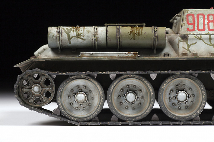 Soviet self-propelled gun Su-122, 1:35, Zvezda 