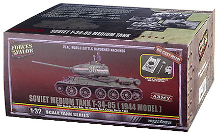 T-34/85, Soviet Medium Tank, 1945, w/1 Figure, 1:32, Forces of Valor 