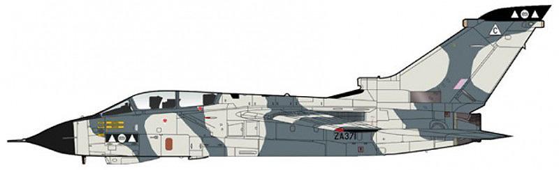 Tornado GR.Mk 1A RAF No.2 Sqn, ZA371, RAF Marham, England, 1995, 1:72, Hobby Master 