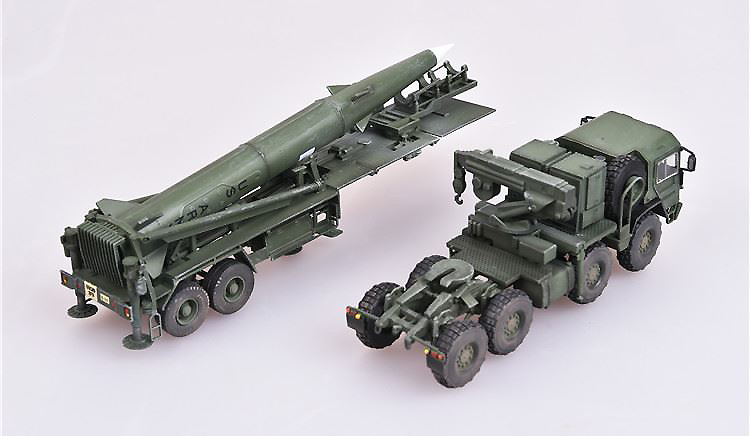 U.S. tractor Army M1001 and Tactile Missile Pershing II, 1st Battalion, Germany, 1988, 1:72, Modelcollect 