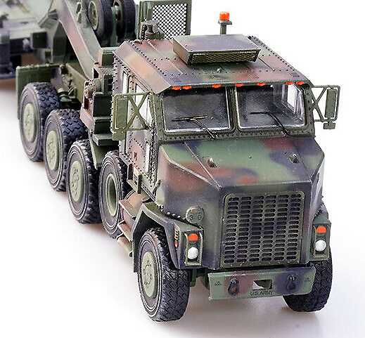 US Oshkosh M1070 Tank Transporter with M1000 Trailer – Green Camouflage, 1:72, Panzerkampf 