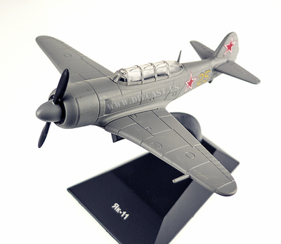 Yakovlev Yak-11, 1946-1962, 1:80, DeAgostini