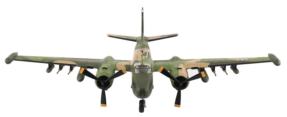 B-26K Counter Invader “Special Kay” AF64-679, EAA AirVenture Oshkosh, 2018, 1:72, Hobby Master 