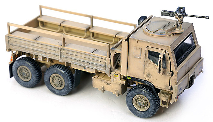 Camión M1083 FMTV, 6x6, 5 Ton., Ejército de los EEUU, 1:72, Panzerkampf 