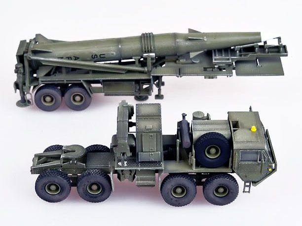 Camión M983 Hemtt tractor con Misil Pershing II, U.S. Army, 1:72, Modelcollect 