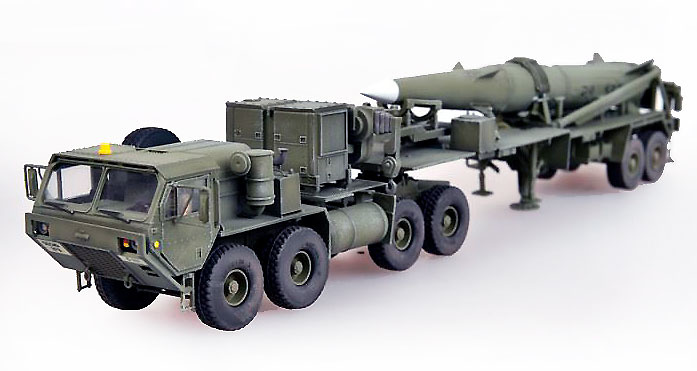 Camión M983 Hemtt tractor con Misil Pershing II, U.S. Army, 1:72, Modelcollect 