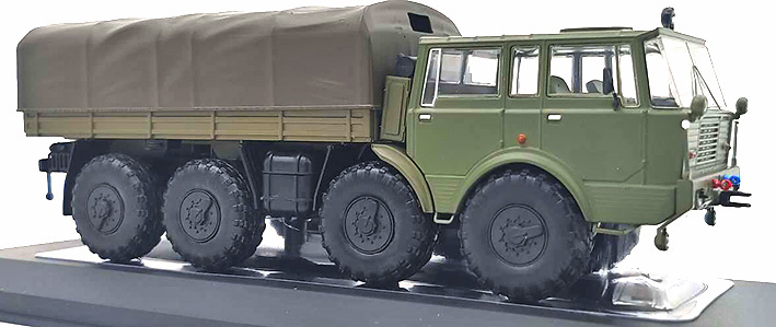 Camión Tatra 813 8X9 KOLOS, 1968, 1/43, Ixo 