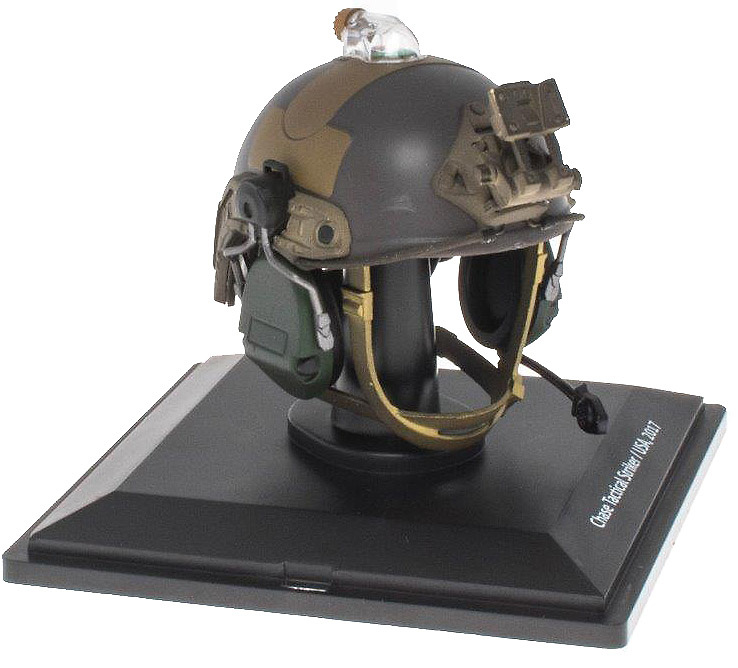 Casco de soldado norteamericano Chase Tactical Striker, 2017, Escala 1:5 