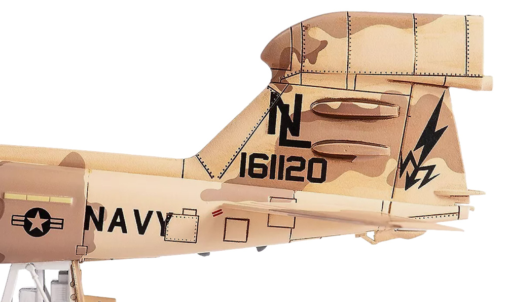 EA-6B Prowler, USN VAQ-133 Wizards, NL530, Bagram, Afganistán, 2007, 1:72, JC Wings 