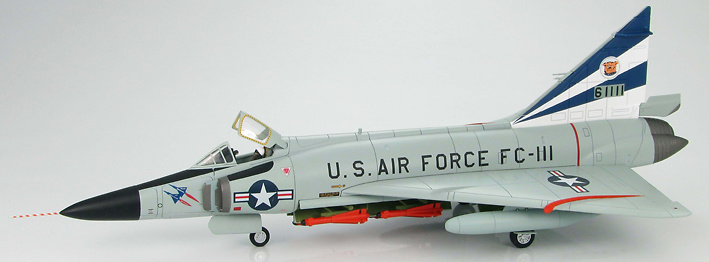 F-102A Delta Dagger 56-1111, 525th FIS, RAF Wethersfield, England, June 1961, 1:72, Hobby Master 