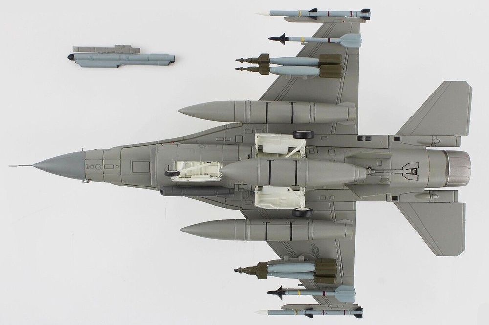 F-16C Fighting Falcon, USAF 8th FW Wolfpack, #89-2060, Base Aérea de Kunsan, Corea del Sur, 2021, 1:72, Hobby Master 