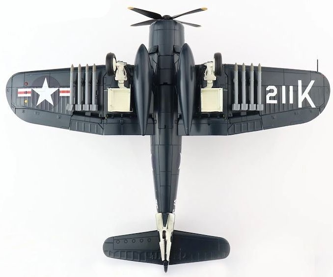 F4U-4 Corsair White 211, 97231/K piloto Ensign Jesse L. Brown, VF-32, USS Leyte, 1950, 1:48, Hobby Master 