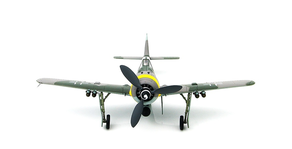 FW190 F-9 Munich, Germany, 1945, 1:48, Hobby Master 